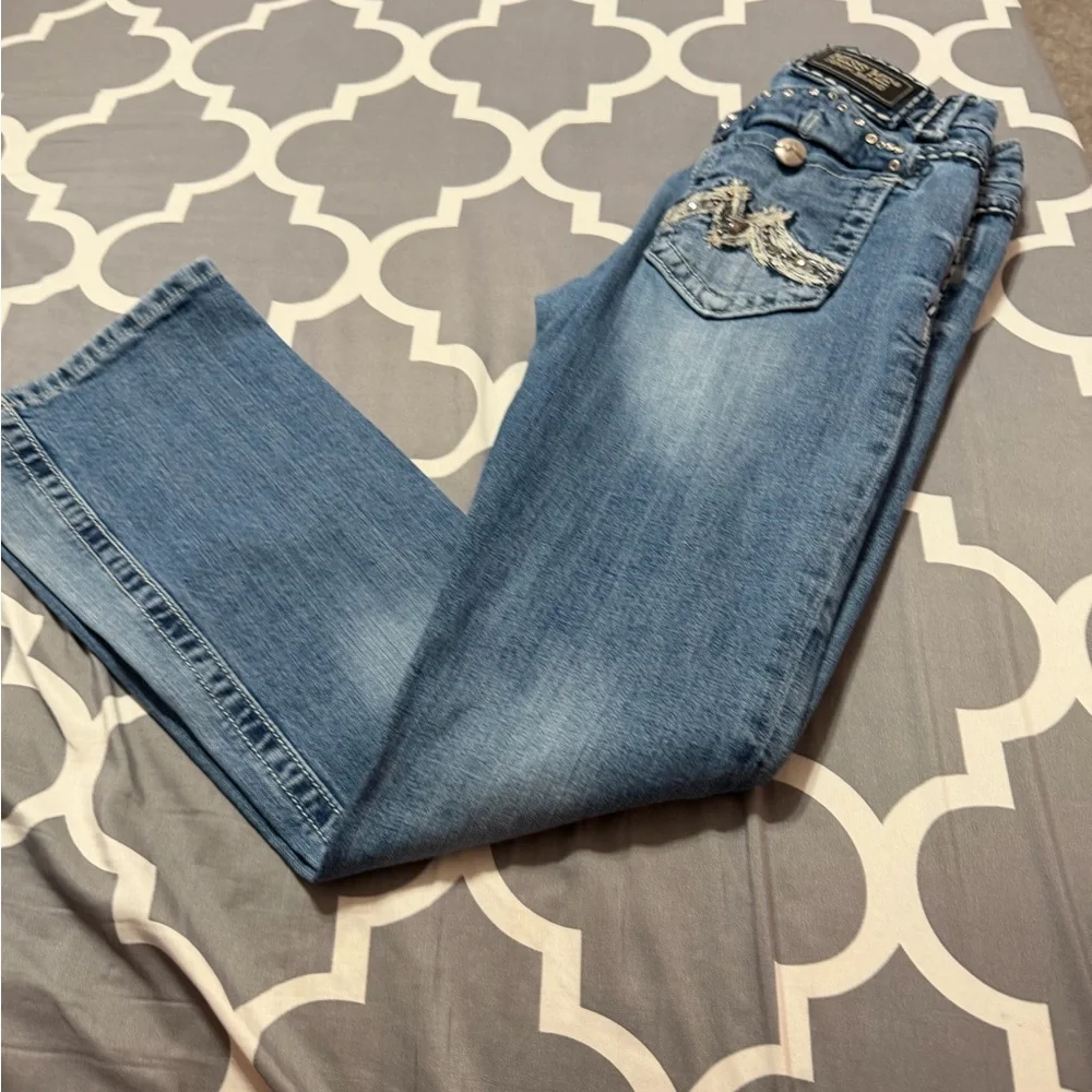 Embellished Blue Jeans - Picture 3 of 8